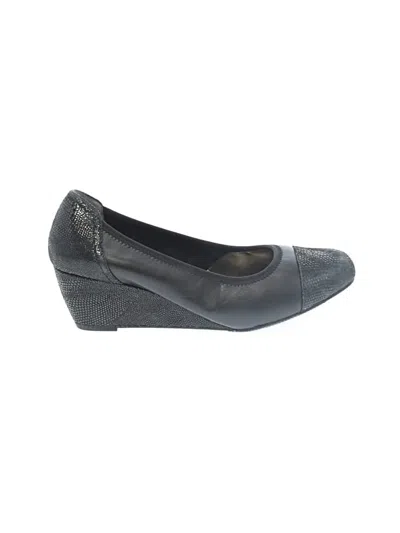 Pre-owned Ros Hommerson Wedges In Black