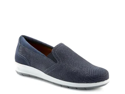 Ros Hommerson Wide Width Orleans Sneaker In Blue