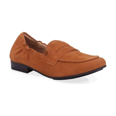 Ros Hommerson Women's Trish Loafer In Praline In Brown