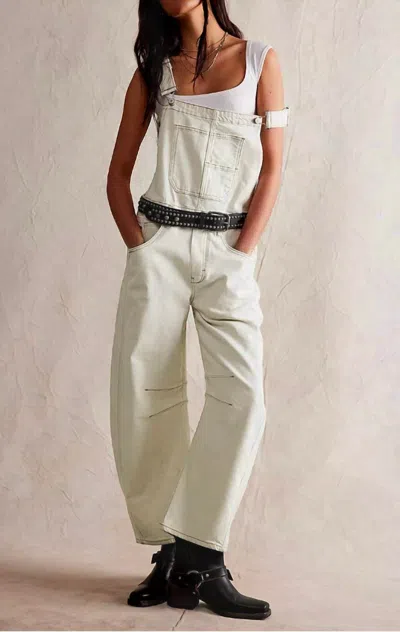 Rosa Clothing Bib And Brace Barrel Overall In White/cream