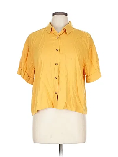 Pre-owned Rose + Olive Short Sleeve Blouse In Yellow