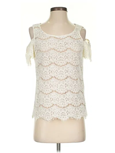 Pre-owned Rose + Olive Sleeveless Blouse In White