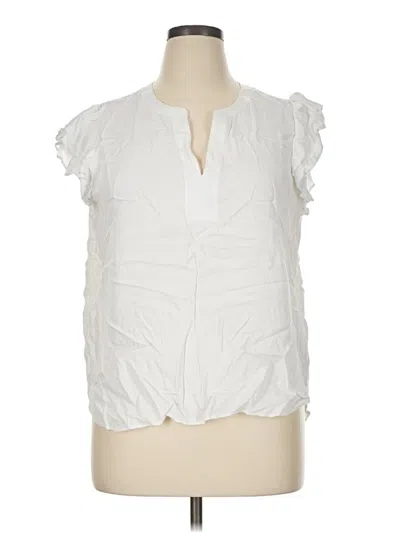 Pre-owned Rose + Olive Sleeveless T-shirt In Ivory