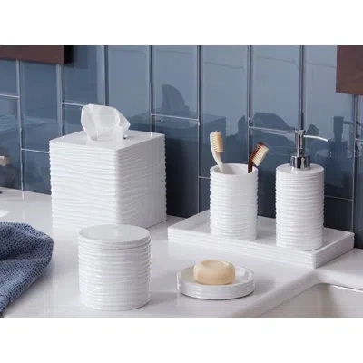 Roselli Trading Company By The Sea Bathroom Accessory Set In White