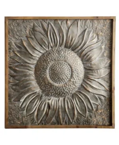 Rosemary Lane Traditional Sunburst Metal Wall Decor In Black