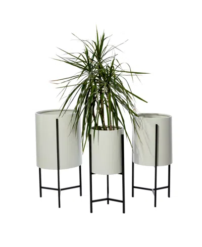 Rosemary Lane Metal Modern Planter, Set Of 3 In White