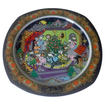 Pre-owned Rosenthal Christmas Songs Plate By Bjorn Wiinblad For  From 1986 In Gray