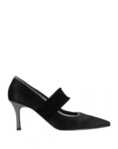 Rose's Roses Woman Pumps Black Size 7 Leather