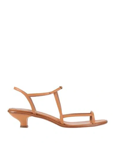 Rose's Roses Woman Sandals Camel Size 7.5 Leather In Beige