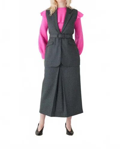 Rosevelvet Candice Vest In Evergreen Houndstooth In Green
