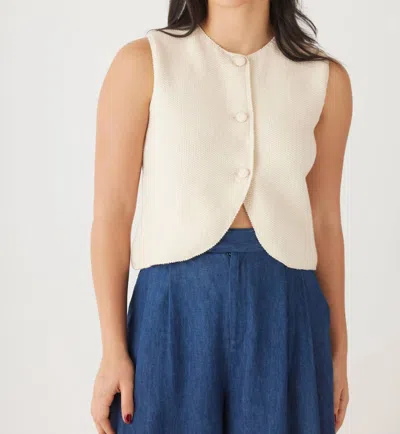 Rosevelvet Lola Vest In Cream In Neutral