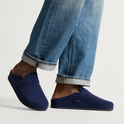 Rothys Men's Clog In Blue