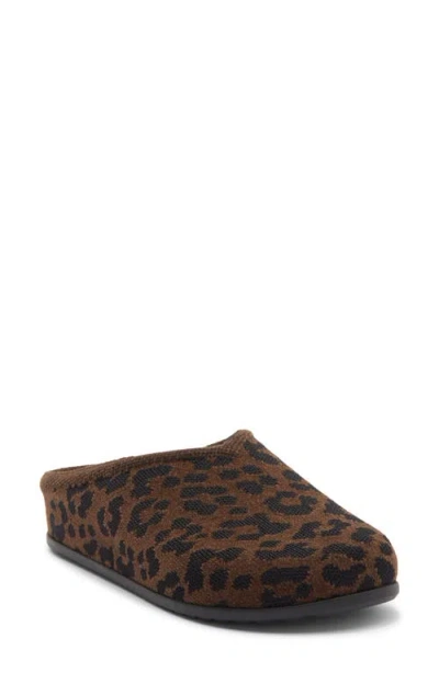 Rothys Rothy's The Revelvet Casual Clog In Brown