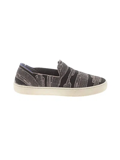 Pre-owned Rothys Sneakers In Gray