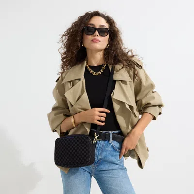 Rothys The Crossbody Camera Bag In Black/neutral