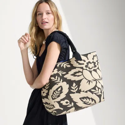 Rothys The Lightweight Tote In Black