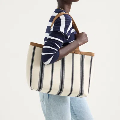 Rothys The Lightweight Zip Tote In Sand