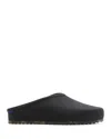 Rothys The Casual Clog In Black