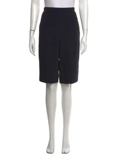 Pre-owned Roucha Knee-length Shorts In Black