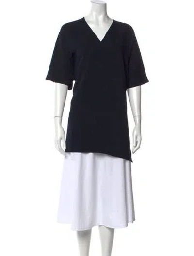 Pre-owned Roucha V-neck Short Sleeve T-shirt In Black