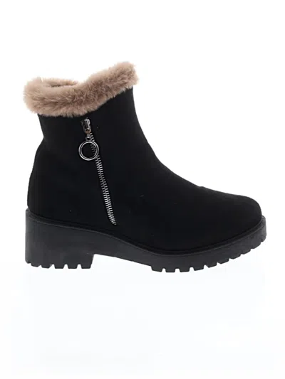 Pre-owned Rouge Boots In Black