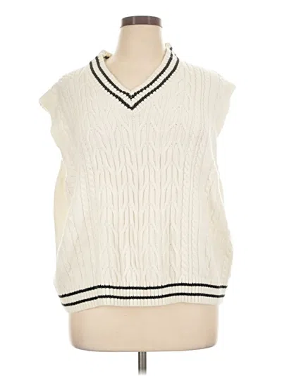 Pre-owned Rouge Sweater Vest In Ivory