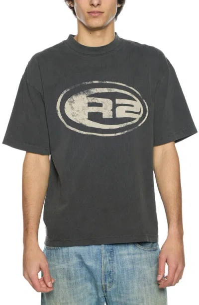 Round Two R2 Emblem Graphic T-shirt In Vintage Black