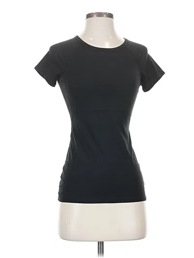 Pre-owned Roxy Active T-shirt In Black