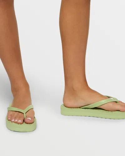 Roxy Beach Up Sandal In Green