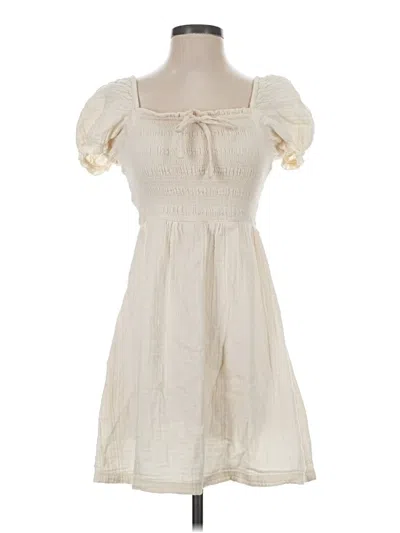 Pre-owned Roxy Casual Dress In Ivory