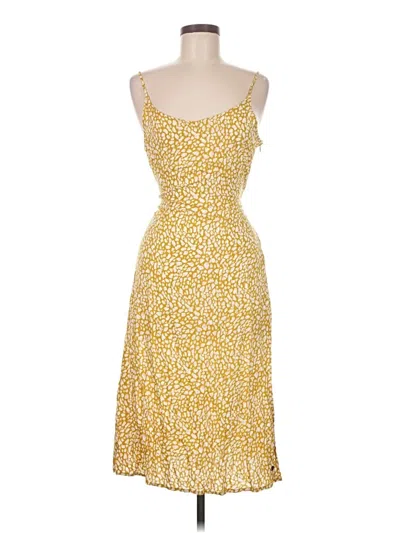 Pre-owned Roxy Casual Dress In Yellow