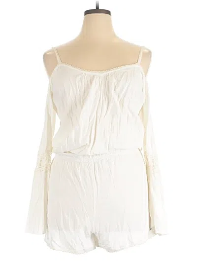 Pre-owned Roxy Romper In Ivory