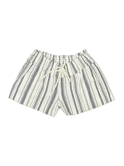 Pre-owned Roxy Shorts In Ivory