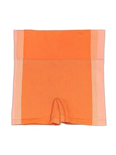 Pre-owned Roxy Shorts In Orange