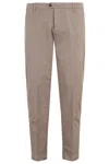 Roy Rogers Chino Conduit Gabardina In Brown