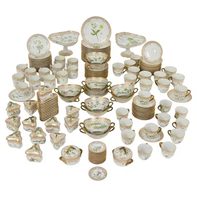Pre-owned Royal Copenhagen 148-piece  Flora Danica Part Dessert Service In Sand
