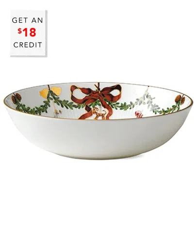 Royal Copenhagen 3.25qt Star Fluted Christmas Bowlwith $18 Credit In Multi