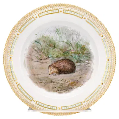 Pre-owned Royal Copenhagen Flora Danica Hedgehog Dinner Plate In Sand