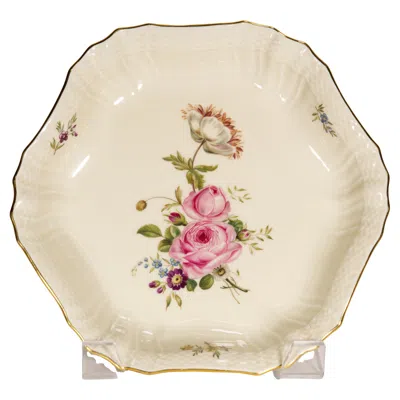 Pre-owned Royal Copenhagen Frijsenborg 6-sided Serving Bowl, 1980-1984 In Sand