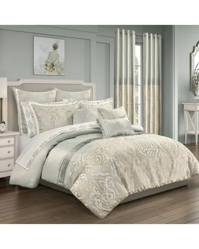Royal Court Calmfield Comforter Set In Green
