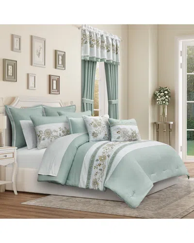 Royal Court Spring Social Comforter Set In Blue