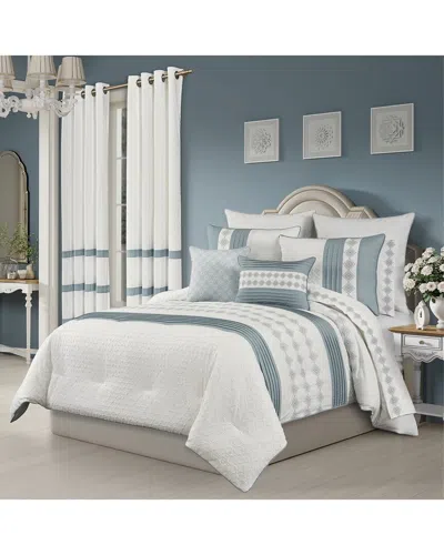 Royal Court Trilogy Comforter Set In Multi