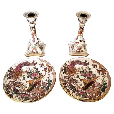 Pre-owned Royal Crown Derby Porcelain Pair Of Royal Crown Derby Olde Avesbury Pattern Candlesticks & 8 Dinner Plates In Sand