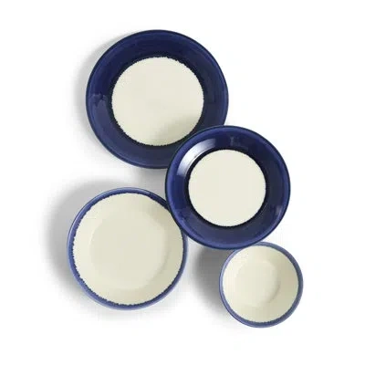 Royal Doulton Pacific Glaze Dinnerware Set, 16 Pieces In White;blue