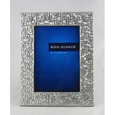 Royal Selangor Mirage Pyramid Picture Frame In Silver