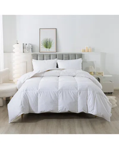 Royal Velvet 233 Thread Count Ultra Warm White Goose Nano Down & Feather Comforter