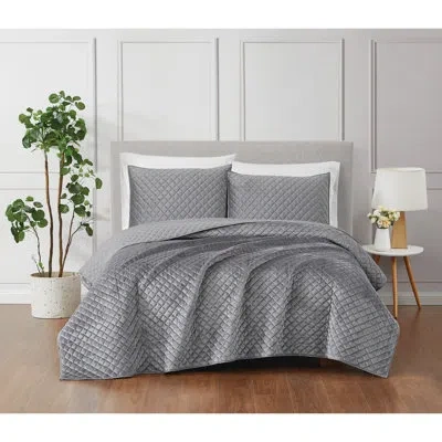 Royal Velvet Diamond Velvet Quilt Set In Gray