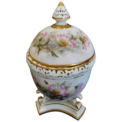 Pre-owned Royal Worcester Lidded Potpourri Porcelain Jar With Lid And Cover In Transparent