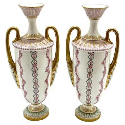Pre-owned Royal Worcester Pair Of  Transitional Neoclassical Style Vases, England, 1901 In Sand