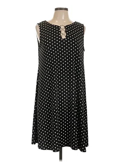 Pre-owned Roz & Ali Casual Dress In Black
